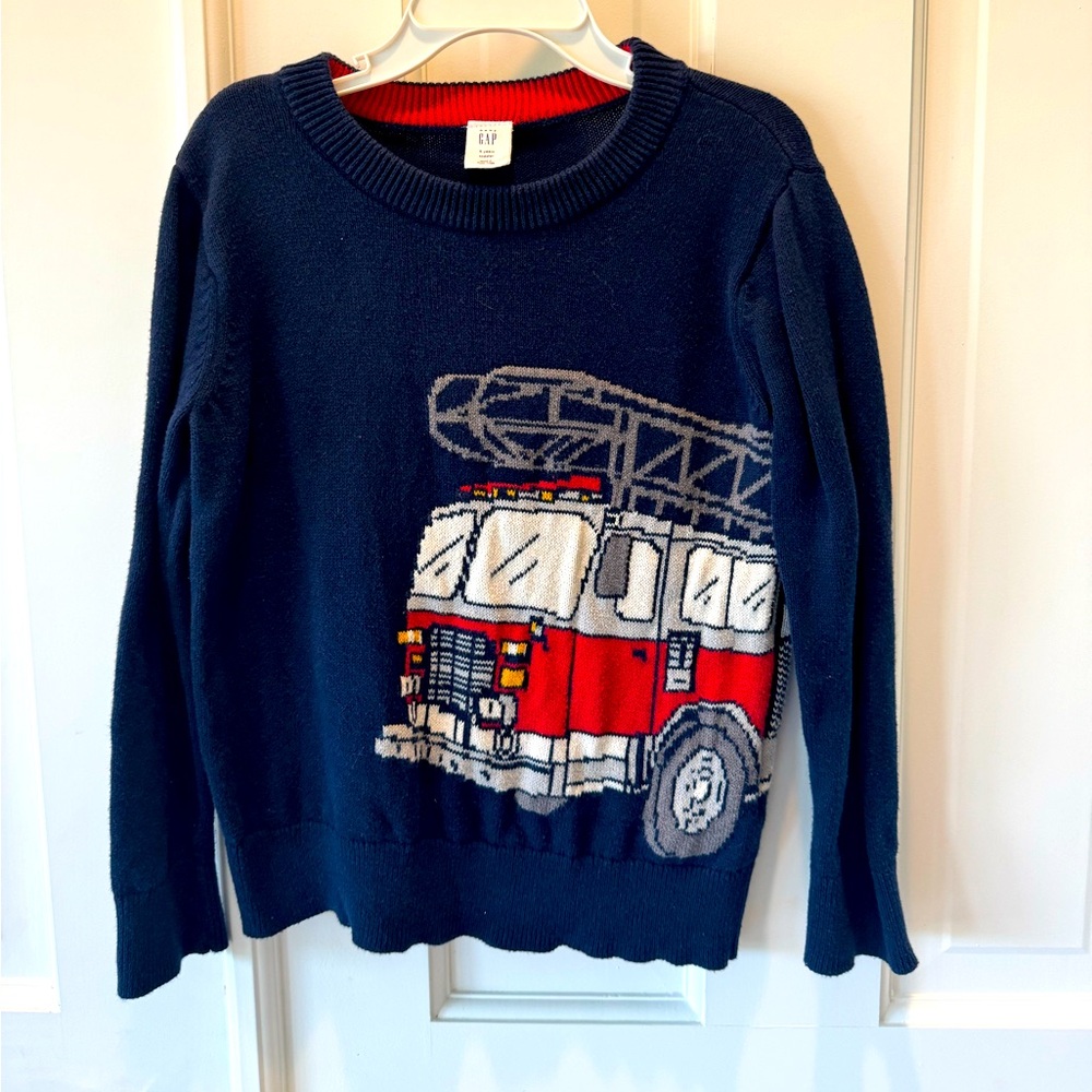 GAP fire truck sweater size 5